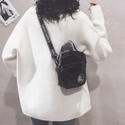 Net red di di small bag female 2019 new fashion wild shoulder Messenger bag Korean version of the texture portable small square bag
Net red di di small bag female 2019 new fashion wild shoulder Messenger bag Korean version of the texture portable small square bag