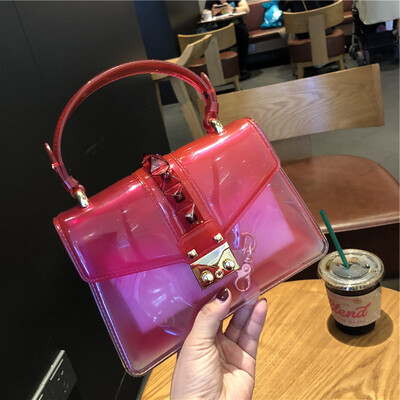 Fashion Female Transparent Shoulder Bags Cross Body Bag 2019 Brand Designers Gradual Change Women Handbag Purses PU Chains Rivet
Fashion Female Transparent Shoulder Bags Cross Body Bag 2019 Brand Designers Gradual Change Women Handbag Purses PU Chains Rivet
