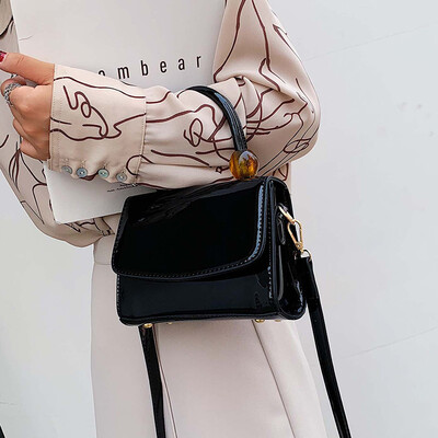 French niche bag Ocean bag handbag 2019 new fashion shoulder bag summer small fresh messenger bag
French niche bag Ocean bag handbag 2019 new fashion shoulder bag summer small fresh messenger bag