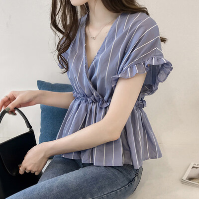 Fashion Ruffles Blouse Women Summer Short Butterfly Sleeve Shirt Striped V-Neck Shirt Casual Tops
Fashion Ruffles Blouse Women Summer Short Butterfly Sleeve Shirt Striped V-Neck Shirt Casual Tops