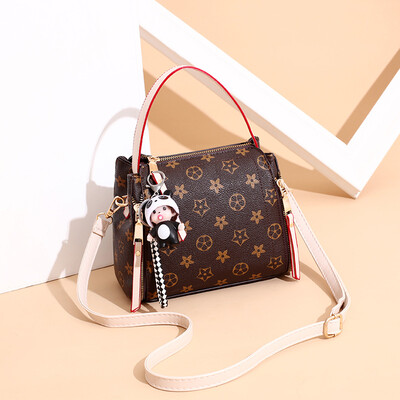 Ins super fire handbag female bag 2018 trend leisure bucket bag fashion wild shoulder slung small bag
Ins super fire handbag female bag 2018 trend leisure bucket bag fashion wild shoulder slung small bag