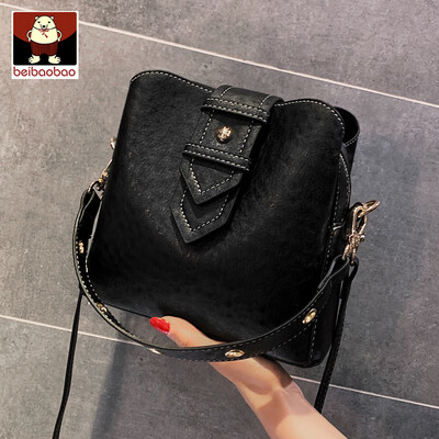 Womens bag women 2019 new fashion chic bucket bag shoulder Messenger bag Joker portable large capacity
Womens bag women 2019 new fashion chic bucket bag shoulder Messenger bag Joker portable large capacity