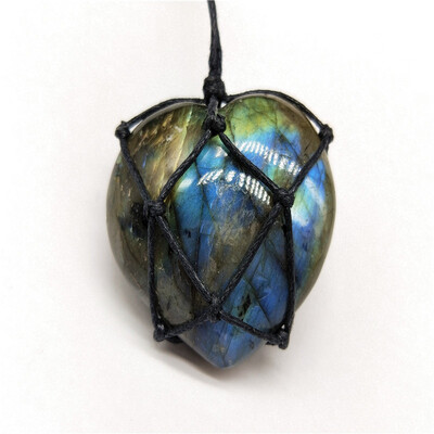 Nordic Natural Crystal Pendant Fluorite Quartz Crystal Point Healing Hexagonal Wand Treatment Stone With Rope Room Decoration
Nordic Natural Crystal Pendant Fluorite Quartz Crystal Point Healing Hexagonal Wand Treatment Stone With Rope Room Decoration
