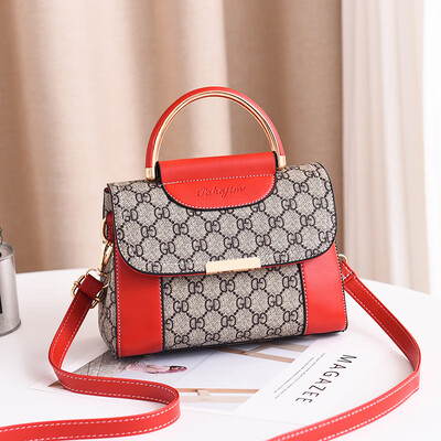 Small square package 2018 new Korean version of the simple fashion ladies handbags personality wild trend single shoulder diagonal pouch
Small square package 2018 new Korean version of the simple fashion ladies handbags personality wild trend single shoulder diagonal pouch