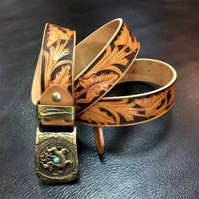Pure solid copper relief craft smooth buckle pure hand carved head layer Italian yellow cowhide with buckle belt
Pure solid copper relief craft smooth buckle pure hand carved head layer Italian yellow cowhide with buckle belt