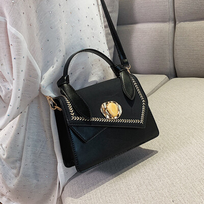 Summer French small bag female 2019 new matte senior sense handbag wild single shoulder slung small square bag
Summer French small bag female 2019 new matte senior sense handbag wild single shoulder slung small square bag