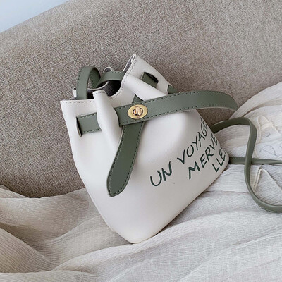 Oblique bag small fresh forest small bag girl 2019 new fashion summer chic fashion bucket bag
Oblique bag small fresh forest small bag girl 2019 new fashion summer chic fashion bucket bag