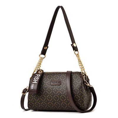 Summer womens bag new trend mother diagonal middle-aged fashion Joker hand bill of lading shoulder womens bag
Summer womens bag new trend mother diagonal middle-aged fashion Joker hand bill of lading shoulder womens bag
