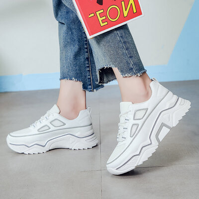 Fathers Shoes with Luminous Luminescence at Night Korean Edition Tide Shoes Hundreds of Heavy-soled Running Shoes Breathable
Fathers Shoes with Luminous Luminescence at Night Korean Edition Tide Shoes Hundreds of Heavy-soled Running Shoes Breathable