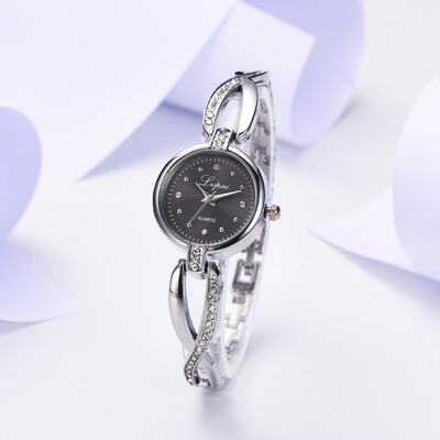 RM Lvpai Simple European Casual Beauty Fashion Small And Delicate Bracelet Watch
RM Lvpai Simple European Casual Beauty Fashion Small And Delicate Bracelet Watch