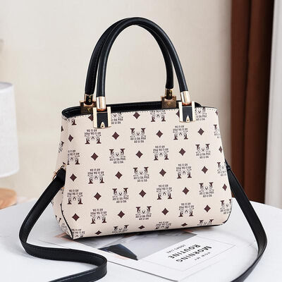 2019 spring&summer new womens bag tide elegant shoulder bag shoulder bag Korean fashion womens bag
2019 spring&summer new womens bag tide elegant shoulder bag shoulder bag Korean fashion womens bag