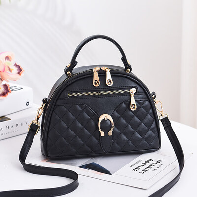 Small bag female 2019 new cool womens bag Korean version of the fresh small fragrance style fashion shoulder Messenger bag
Small bag female 2019 new cool womens bag Korean version of the fresh small fragrance style fashion shoulder Messenger bag