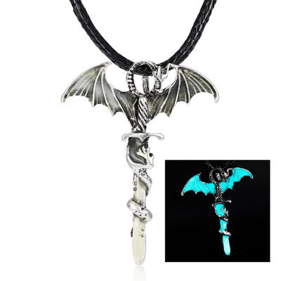 Hot dragon cross Punk Luminous Vintage Dragon Pendants & Necklaces GLOW in the DARK amulet Chain Gift Glowing jewelry for Women
Hot dragon cross Punk Luminous Vintage Dragon Pendants & Necklaces GLOW in the DARK amulet Chain Gift Glowing jewelry for Women