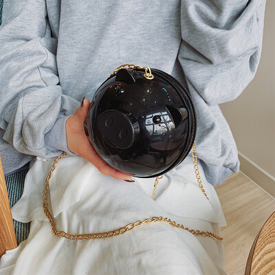 Qiao Bani 2019 new Korean chic fashion funny pig head chain geometry bag shoulder diagonal trend handbags
Qiao Bani 2019 new Korean chic fashion funny pig head chain geometry bag shoulder diagonal trend handbags