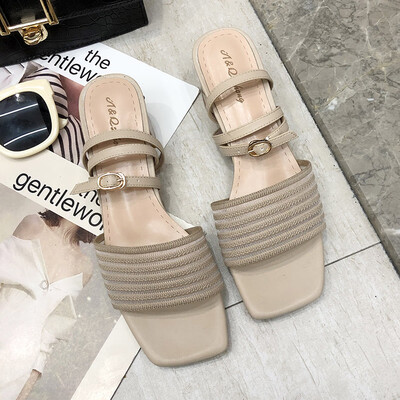 Two sandals women summer Korean version of the fashion wearing thick heeled cool slippers with sandals woman
Two sandals women summer Korean version of the fashion wearing thick heeled cool slippers with sandals woman