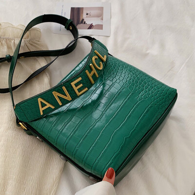 Womens bag 2019 new fashion oblique satchel chic single shoulder bag handheld wandering bucket bag
Womens bag 2019 new fashion oblique satchel chic single shoulder bag handheld wandering bucket bag