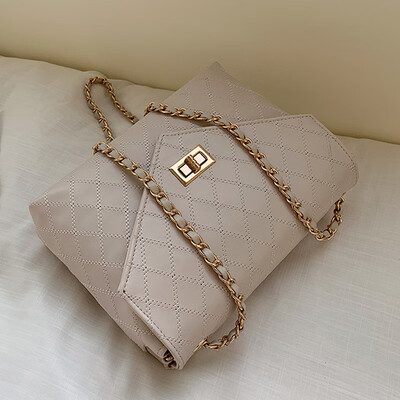 2019 new Korean version of rhomboid chain single shoulder bag fashion hundred lap embroidered line large capacity oblique carry sp
2019 new Korean version of rhomboid chain single shoulder bag fashion hundred lap embroidered line large capacity oblique carry sp