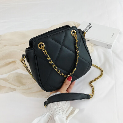 Chic retro chain bag net red Lingge womens bag new 2019 advanced sense of foreign style shoulder bag Messenger bag
Chic retro chain bag net red Lingge womens bag new 2019 advanced sense of foreign style shoulder bag Messenger bag