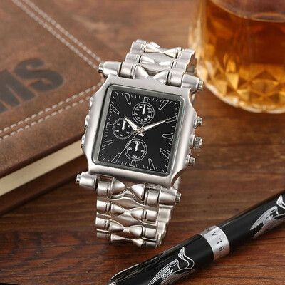 Russia military Top luxury men bullet bracelet tank watch square stainless steel personality male fashion brand watches
Russia military Top luxury men bullet bracelet tank watch square stainless steel personality male fashion brand watches