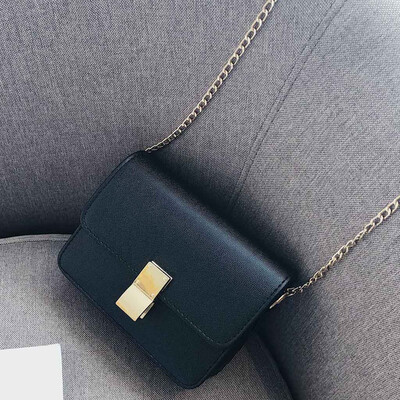 Tailored Womens Fashion Simple Solid Color Shoulder Bag Diagonal Cross Bag Messenger Bag
Tailored Womens Fashion Simple Solid Color Shoulder Bag Diagonal Cross Bag Messenger Bag
