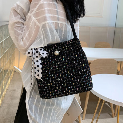 New small bag female 2019 popular new wave Korean version of the wild girl shoulder bag fashion bucket bag ocean bag
New small bag female 2019 popular new wave Korean version of the wild girl shoulder bag fashion bucket bag ocean bag