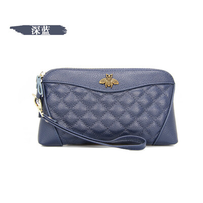The first layer of leather 2019 new clutch bag Ms Europe&the United States fashion simple mobile phone bag long leather wallet
The first layer of leather 2019 new clutch bag Ms Europe&the United States fashion simple mobile phone bag long leather wallet