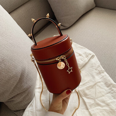 Net red packet ocean bucket bag handbag 2019 new fashion handbag summer small fresh chain Messenger bag
Net red packet ocean bucket bag handbag 2019 new fashion handbag summer small fresh chain Messenger bag