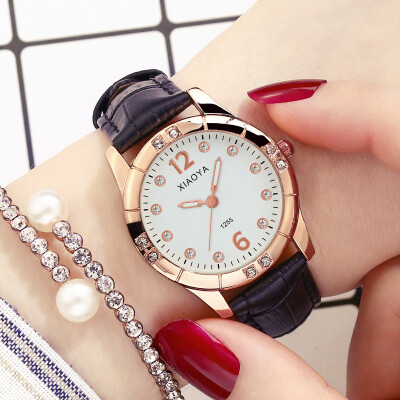 1255 Korean version of the simple trend of fashion waterproof middle school students belt luminous water diamond British
1255 Korean version of the simple trend of fashion waterproof middle school students belt luminous water diamond British