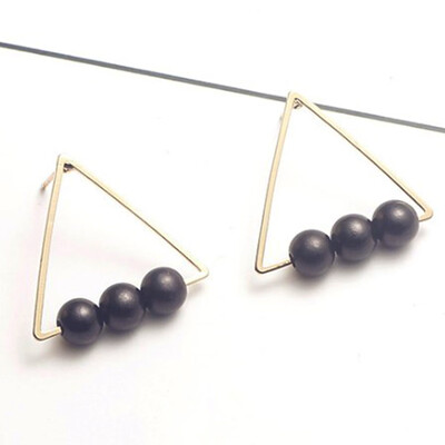 New Fashion Imitation Pearl Jewelry Simple Copper Triangle Stud Earring Gift For Women Girl
New Fashion Imitation Pearl Jewelry Simple Copper Triangle Stud Earring Gift For Women Girl