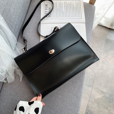 Qiao Bani 2019 new European&American style fashion simple solid color lock flip cover bag shoulder diagonal trend handbags
Qiao Bani 2019 new European&American style fashion simple solid color lock flip cover bag shoulder diagonal trend handbags