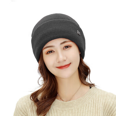 2019 Mens&womens hats winter knitted hats outdoor woolen hats adult couples standard cold hats keep warm caps
2019 Mens&womens hats winter knitted hats outdoor woolen hats adult couples standard cold hats keep warm caps