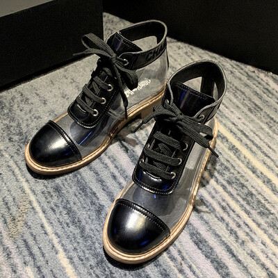 Martin boot girl British style autumn leisure 100 tie with transparent thick heel short boot girl
Martin boot girl British style autumn leisure 100 tie with transparent thick heel short boot girl