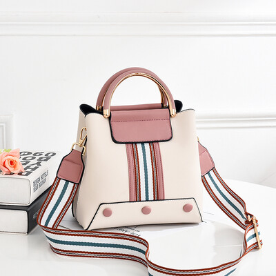Summer ladies bag ladies bag ladies bag new fashion Korean version of student handbags shoulder straddle bag summer
Summer ladies bag ladies bag ladies bag new fashion Korean version of student handbags shoulder straddle bag summer