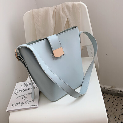 Summer popular bag simple large capacity bucket bag women 2019 new Korean version of Joker shoulder Messenger bag tide
Summer popular bag simple large capacity bucket bag women 2019 new Korean version of Joker shoulder Messenger bag tide