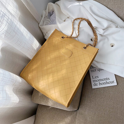 Bags handbags new 2019 senior sense of the atmosphere large capacity simple Korean version of the tide shoulder bag portable tote bag
Bags handbags new 2019 senior sense of the atmosphere large capacity simple Korean version of the tide shoulder bag portable tote bag
