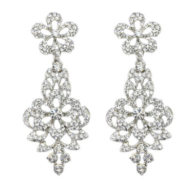 Crystal Earrings Retro Exaggerated Personality Pierced Long Wedding Earrings Fashion
Crystal Earrings Retro Exaggerated Personality Pierced Long Wedding Earrings Fashion