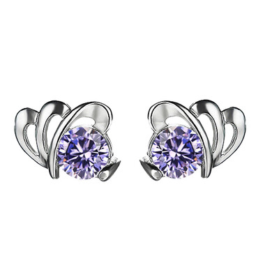 New Fashion Women Sterling Silver Stud Earrings Fashion Zircon Heart-shaped Butterfly Earrings
New Fashion Women Sterling Silver Stud Earrings Fashion Zircon Heart-shaped Butterfly Earrings