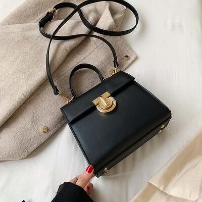 Internet celebrity ins leisure bag simple portable womens bag new 2019 fashion single shoulder slant square bag
Internet celebrity ins leisure bag simple portable womens bag new 2019 fashion single shoulder slant square bag