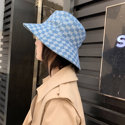 Autumn&winter street stars with plaid printed basin hat mens moon sun denim Korean version of net red fisherman hat women
Autumn&winter street stars with plaid printed basin hat mens moon sun denim Korean version of net red fisherman hat women