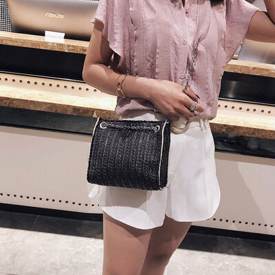 2018 New Style Fashion Solid Chains Women Straw Bag Square Handmade Vintage Rattan Woven Cross Body Messengers
2018 New Style Fashion Solid Chains Women Straw Bag Square Handmade Vintage Rattan Woven Cross Body Messengers