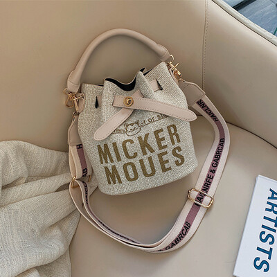Ins net red canvas small bag female 2019 new cartoon portable bucket bag casual broadband shoulder Messenger bag
Ins net red canvas small bag female 2019 new cartoon portable bucket bag casual broadband shoulder Messenger bag