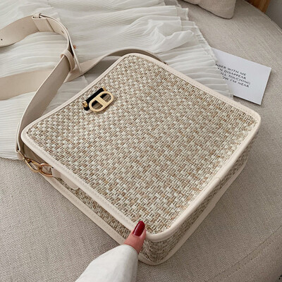 Popular bag 2019 new wide shoulder strap Joker shoulder bag fashion casual wool slung bucket bag
Popular bag 2019 new wide shoulder strap Joker shoulder bag fashion casual wool slung bucket bag