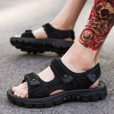 Summer Vietnamese shoes teenagers sandals breathable anti-slippery soft sole Baitao mens leisure beach shoes driving outdoor tide
Summer Vietnamese shoes teenagers sandals breathable anti-slippery soft sole Baitao mens leisure beach shoes driving outdoor tide