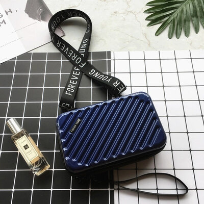 LOVEVOOK crossbody bags for women 2019 fashion handbag female mini suitcase make up bag for travel multifunctional Clutch Flap
LOVEVOOK crossbody bags for women 2019 fashion handbag female mini suitcase make up bag for travel multifunctional Clutch Flap