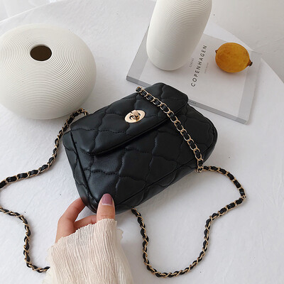 Summer small bag female 2019 new Korean version of the summer small fresh wild single shoulder slung fashion rhombic chain bag
Summer small bag female 2019 new Korean version of the summer small fresh wild single shoulder slung fashion rhombic chain bag