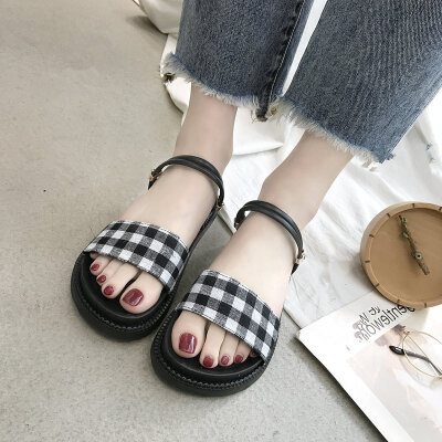 Sandals Women Xia Han version of the student sports flat bottom Hong Kong style two wearing sandals&slippers casual shoes
Sandals Women Xia Han version of the student sports flat bottom Hong Kong style two wearing sandals&slippers casual shoes