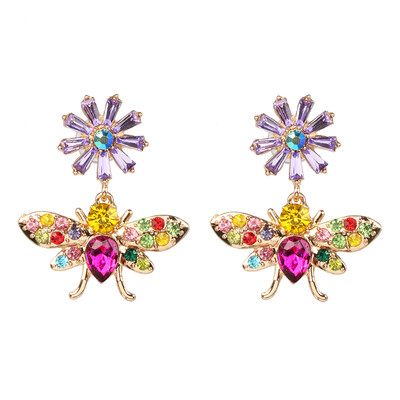 2019 new arrival Trendy BEE Stud Earrings for Women Gold Color bee Statement Earrings Lady Jewelry Female Bijoux
2019 new arrival Trendy BEE Stud Earrings for Women Gold Color bee Statement Earrings Lady Jewelry Female Bijoux