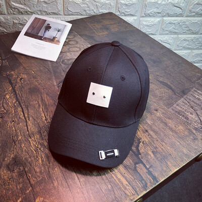 Korean letters Embroidered Baseball Cap Korean version of mens Street crooked hat outdoor sunshade duck tongue hat
Korean letters Embroidered Baseball Cap Korean version of mens Street crooked hat outdoor sunshade duck tongue hat