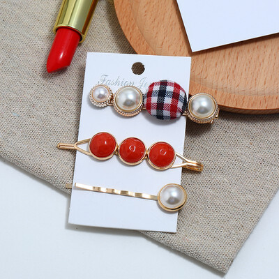 Pearl Hair Clip Plaid Button Word Clip Side Clip Three Piece Set Candy Color Pearl Hair Clip Hairpin Headdress Accessories
Pearl Hair Clip Plaid Button Word Clip Side Clip Three Piece Set Candy Color Pearl Hair Clip Hairpin Headdress Accessories