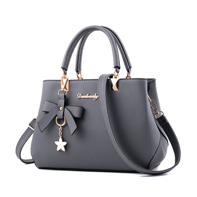 Womens Bag 2017 New Fashion Bag Korean Version of The Shoulder Bag Leisure Messenger Bags Spring Ladies Handbag
Womens Bag 2017 New Fashion Bag Korean Version of The Shoulder Bag Leisure Messenger Bags Spring Ladies Handbag